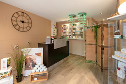 Daya day spa