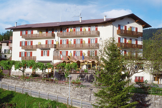 Hotel Panorama Wellness & Resort - photo 19