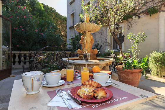 Hotel The Originals du Parc Cavaillon - photo 0
