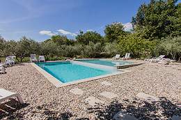 Les Roulottes et Cabanes de Saint-Cerice