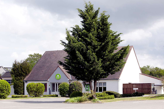 Hôtel Campanile Dreux - photo 0