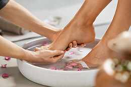 AJ in Beauty & Massotherapy