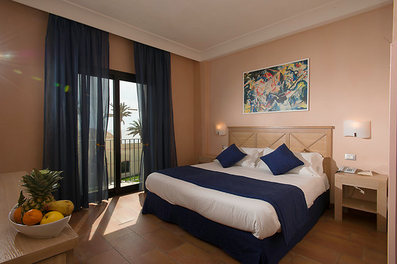 Mahara Hotel - photo 1