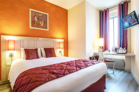Hotel The Originals Bourges Le Berry - photo 1