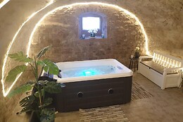 Equi-Lodges