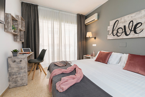 HOTEL BULEVARD GIRONA - photo 0