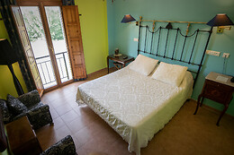 HOTEL VILLA DE VINUESA Y HOTEL REMANSO